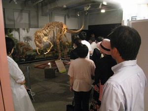 「巨大ワニと恐竜の世界」展の展示説明会を開催